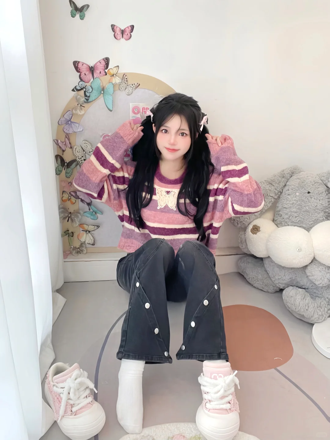 就是爱穿小白袜‎. ♡