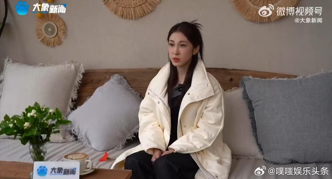 张小婉说自己是一个内向的喜剧演员张小婉竟然是i人当得知她是i人时，我下巴都惊掉在