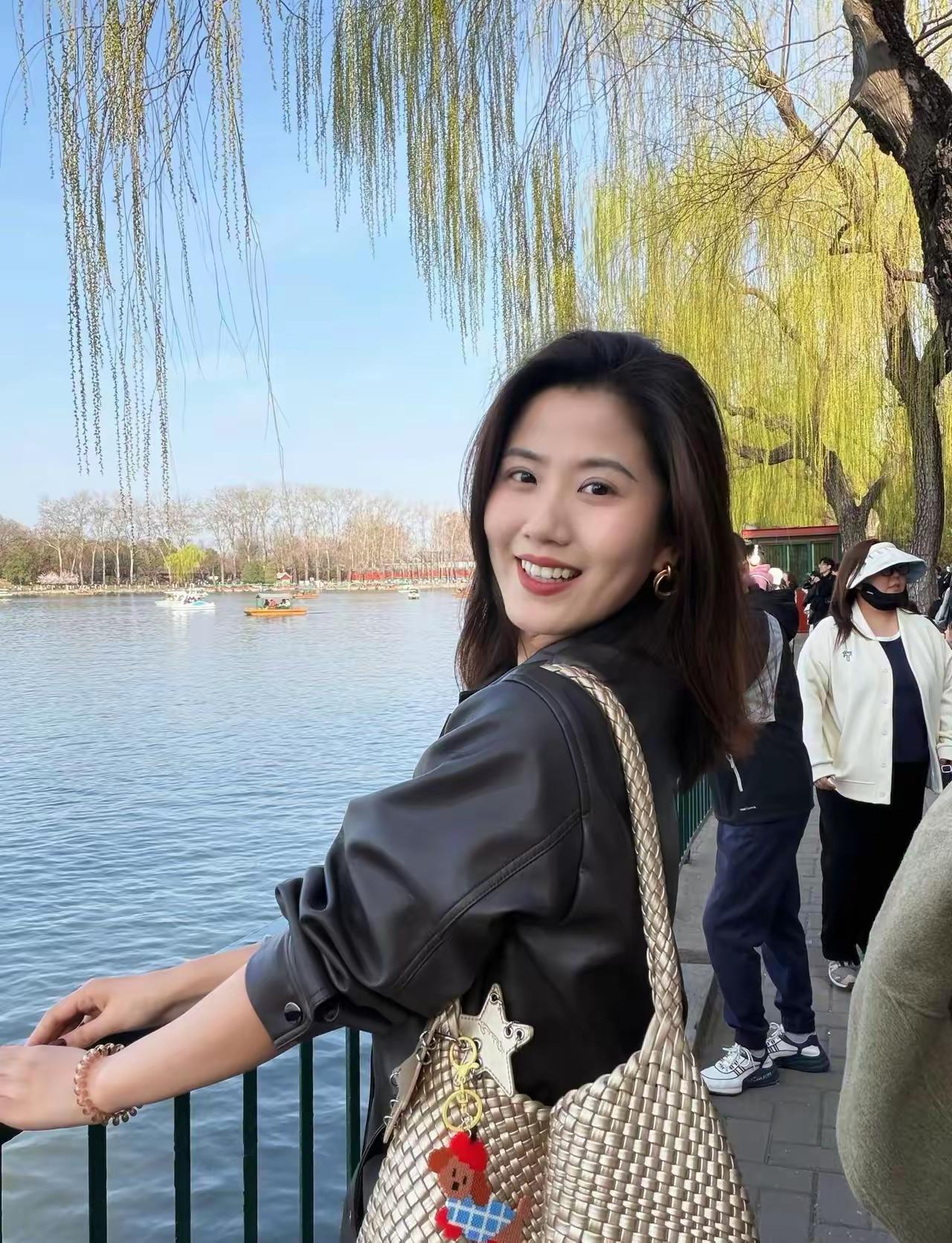 来分享下你眼中的倾城美人吧！