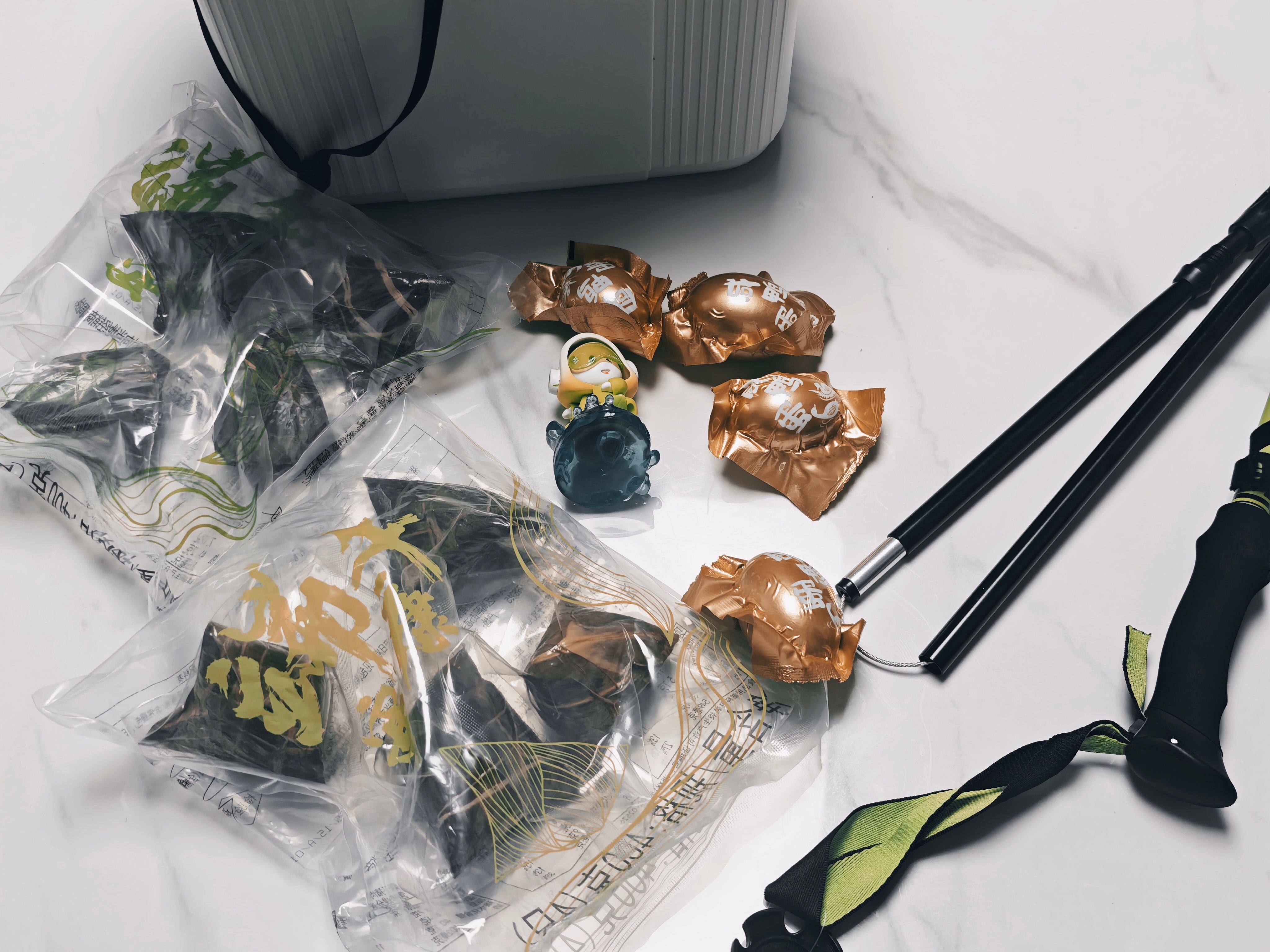 魅族的山野仪式感礼盒来了就是最近很忙，没有时间露营忙完这个月 好好陪陪家人 ​​