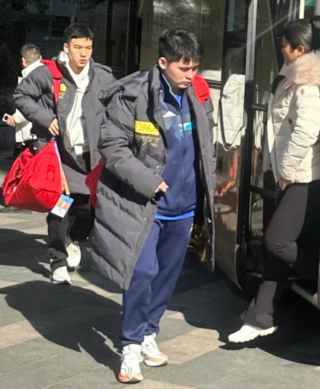 小石头出发去上训啦 