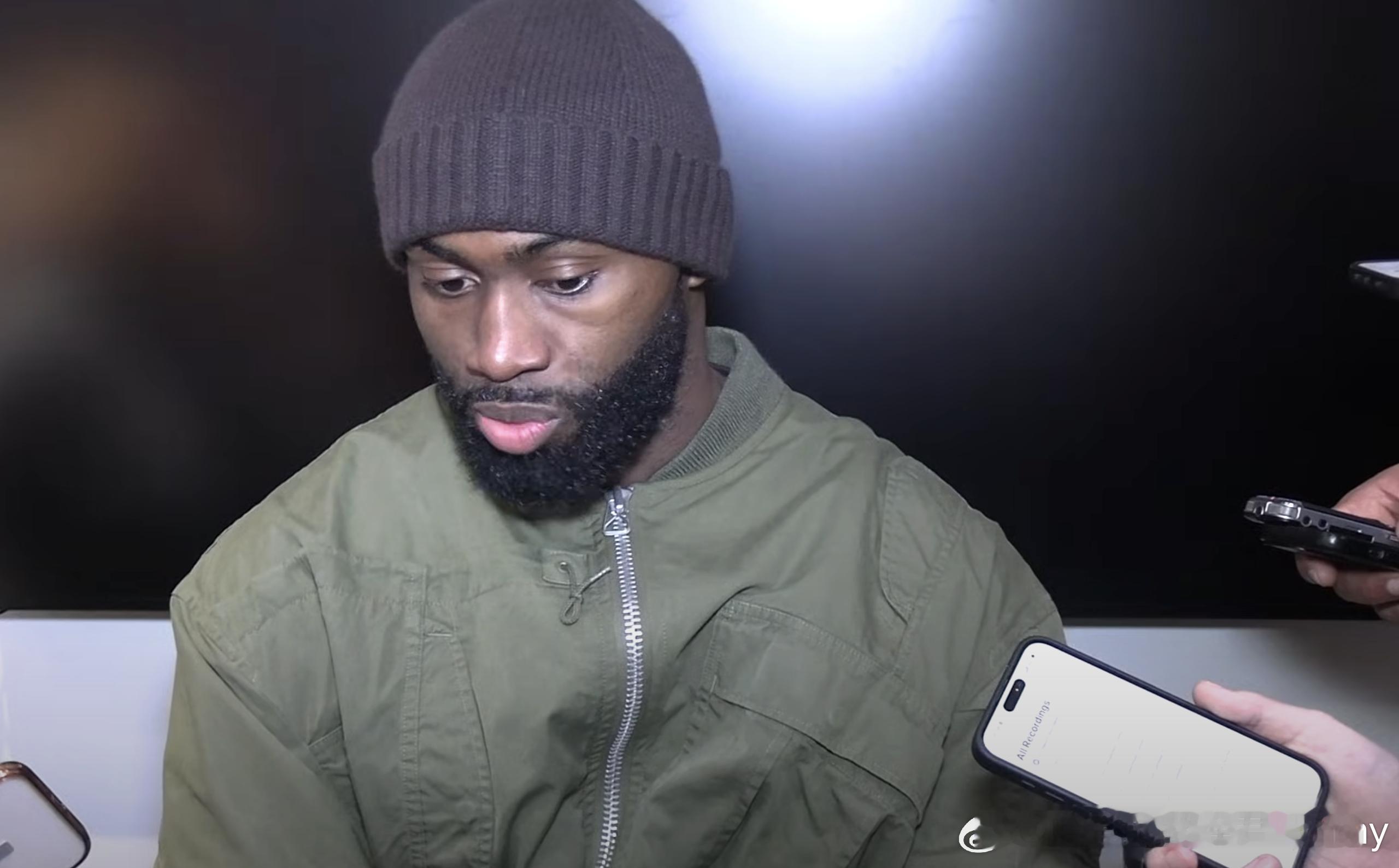 杰伦布朗：现在的我是这个世界上最强的攻防一体球员之一 ，但伦纳德是历史上最强的攻