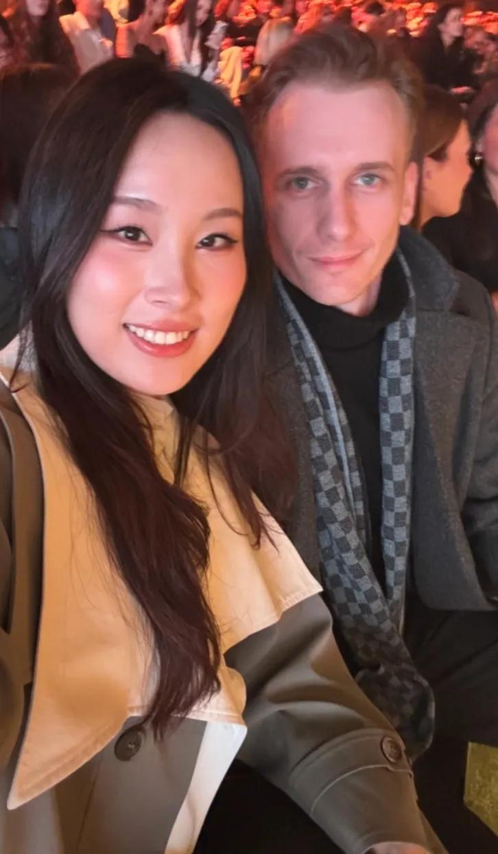 是什么情况，让她选择了一个连沟通都是问题的人？