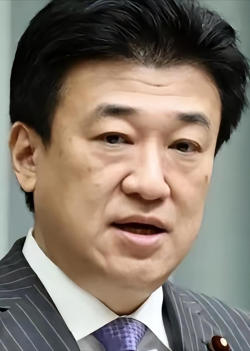 真的太可笑了！日本费尽心思联合菲律宾搞海上小动作，企图抢占周边海域权益、制造既成