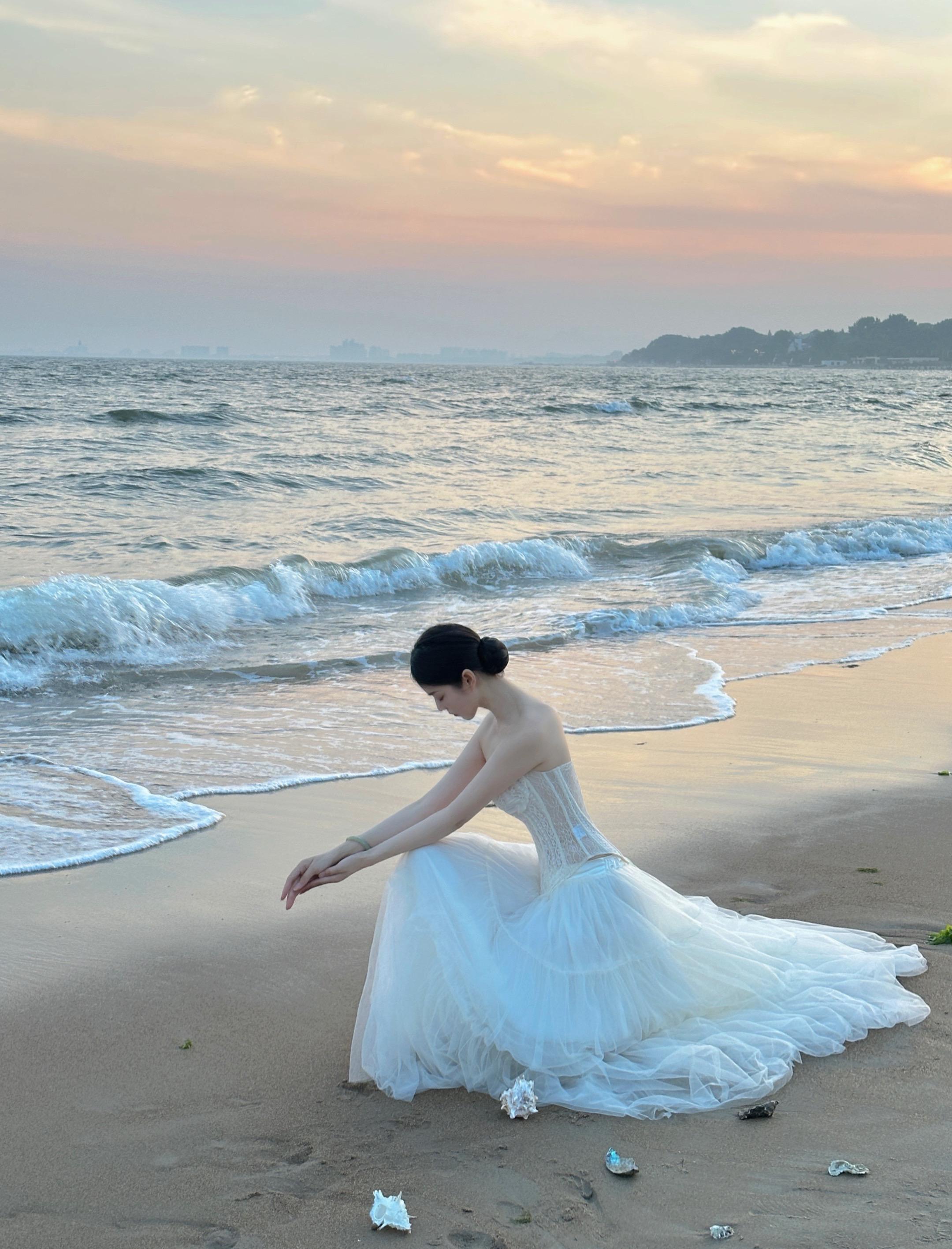 年度总结/海边。