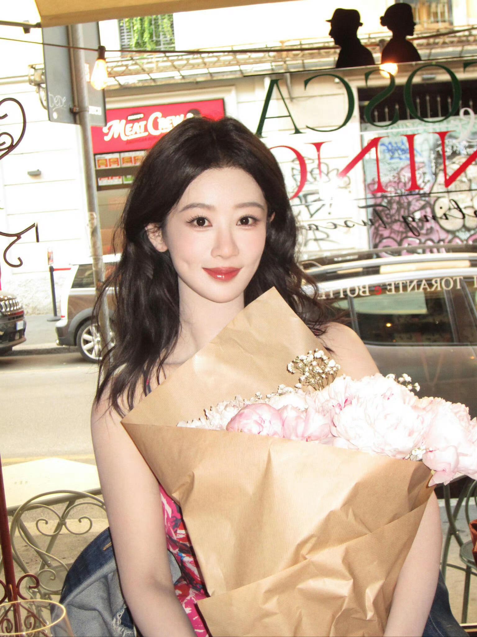 杨紫七夕送我的花花🥰🥰 