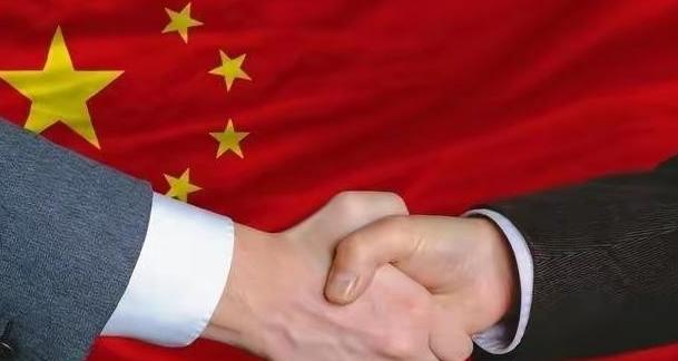 俄乌战争打满四年，一旦俄罗斯在战场显露颓势，美国的制裁大棒必然转向中国

这一点