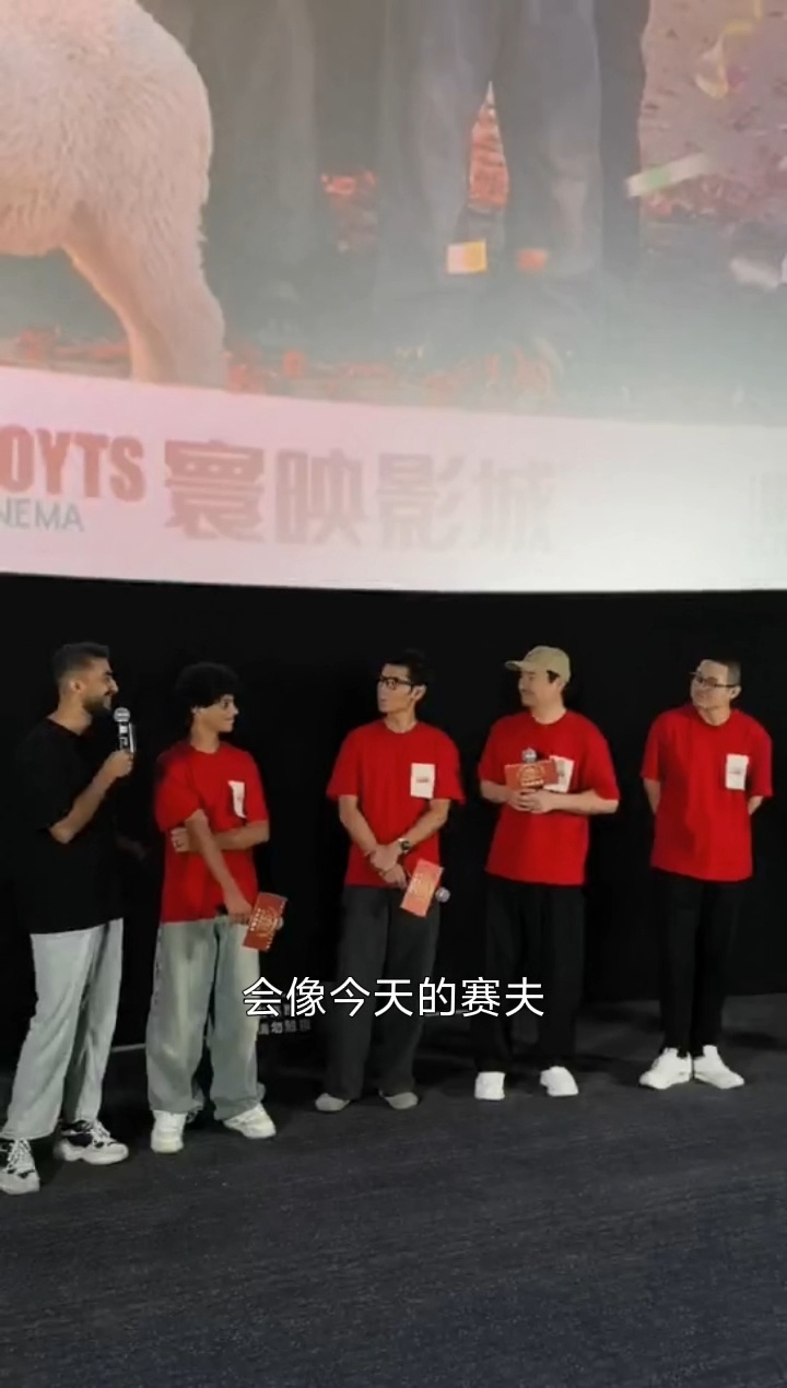 欢迎来龙餐馆一家三口的羁绊欢迎来龙餐馆一家三口 战争让三个没有血缘的人聚在龙餐馆
