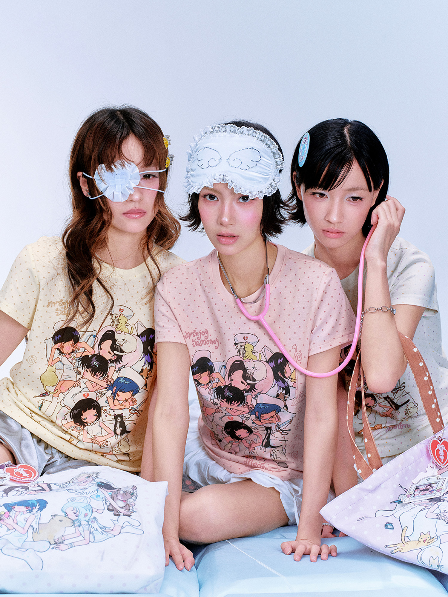 MEDM×鸟鸟一联名系列鸟鸟一午睡图女版印花短袖已上预览 8.14 20:00 