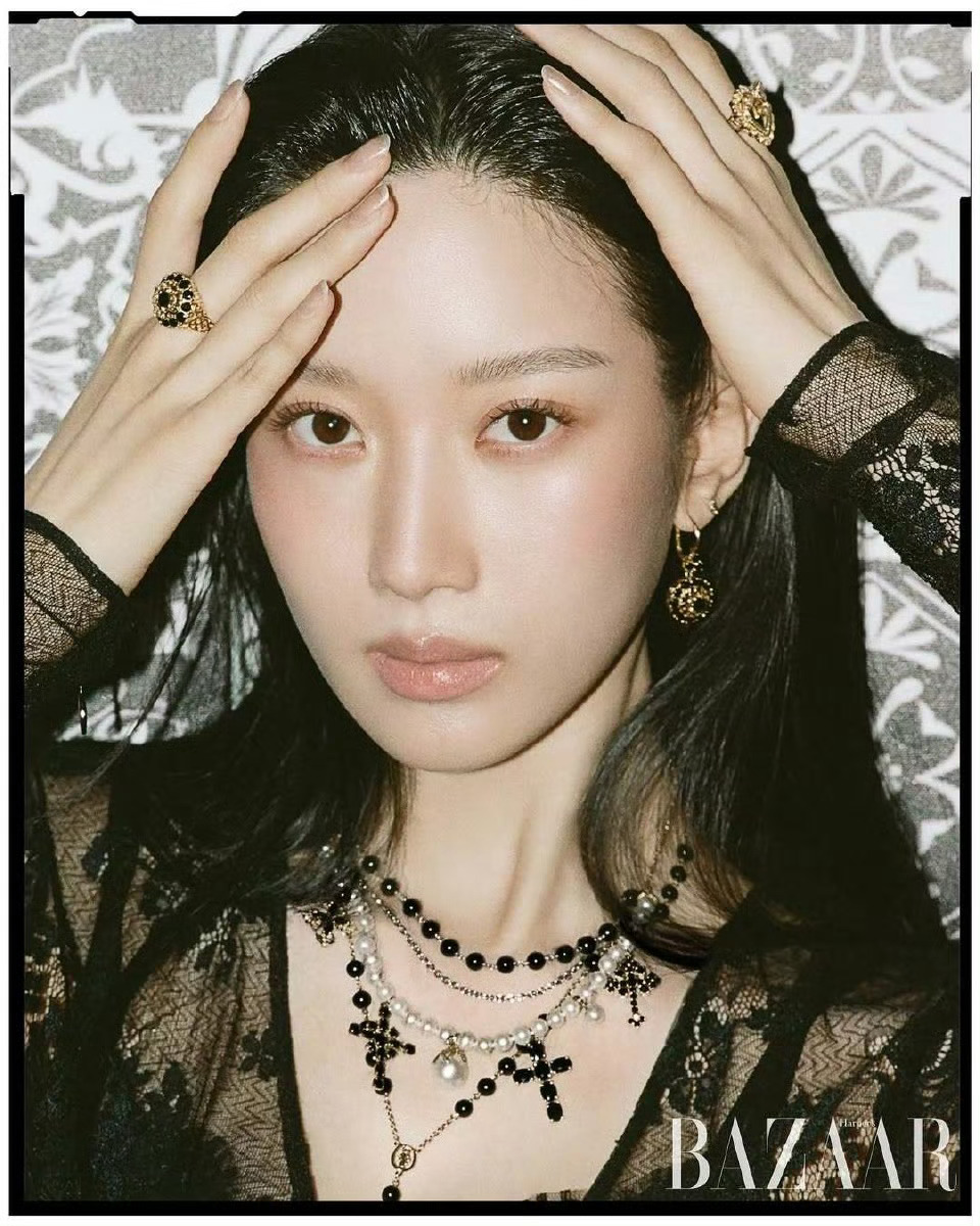 文佳煐 Harper's BAZAAR Korea x D&G 专题摄影: Yo