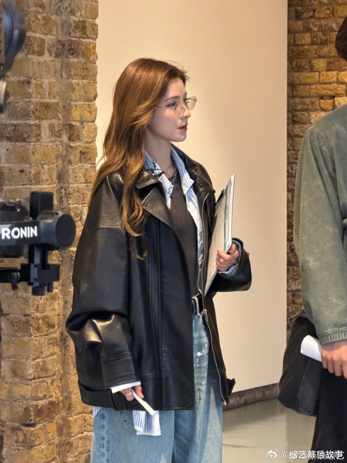 张予曦拍完照来了段hiphop 张予曦这波即兴也太圈粉了，又美又会跳，反差感真的