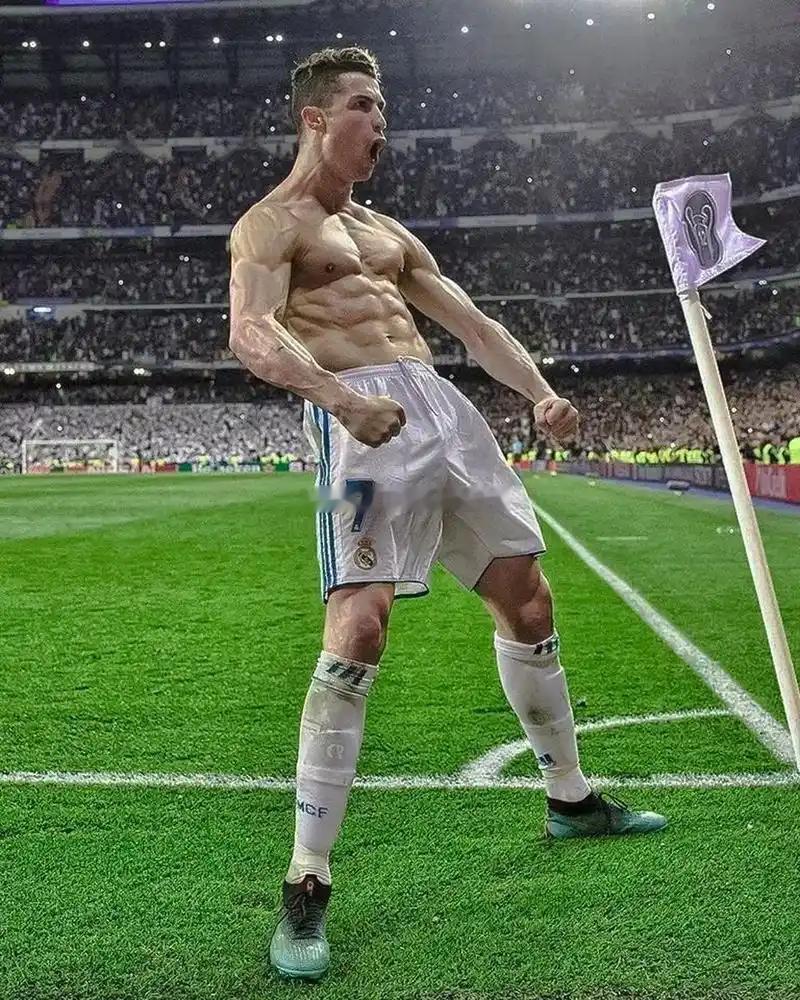 不可复制的MVP欧冠不可复制的MVP Day8 你最爱的Ta的神图这张神图定格的