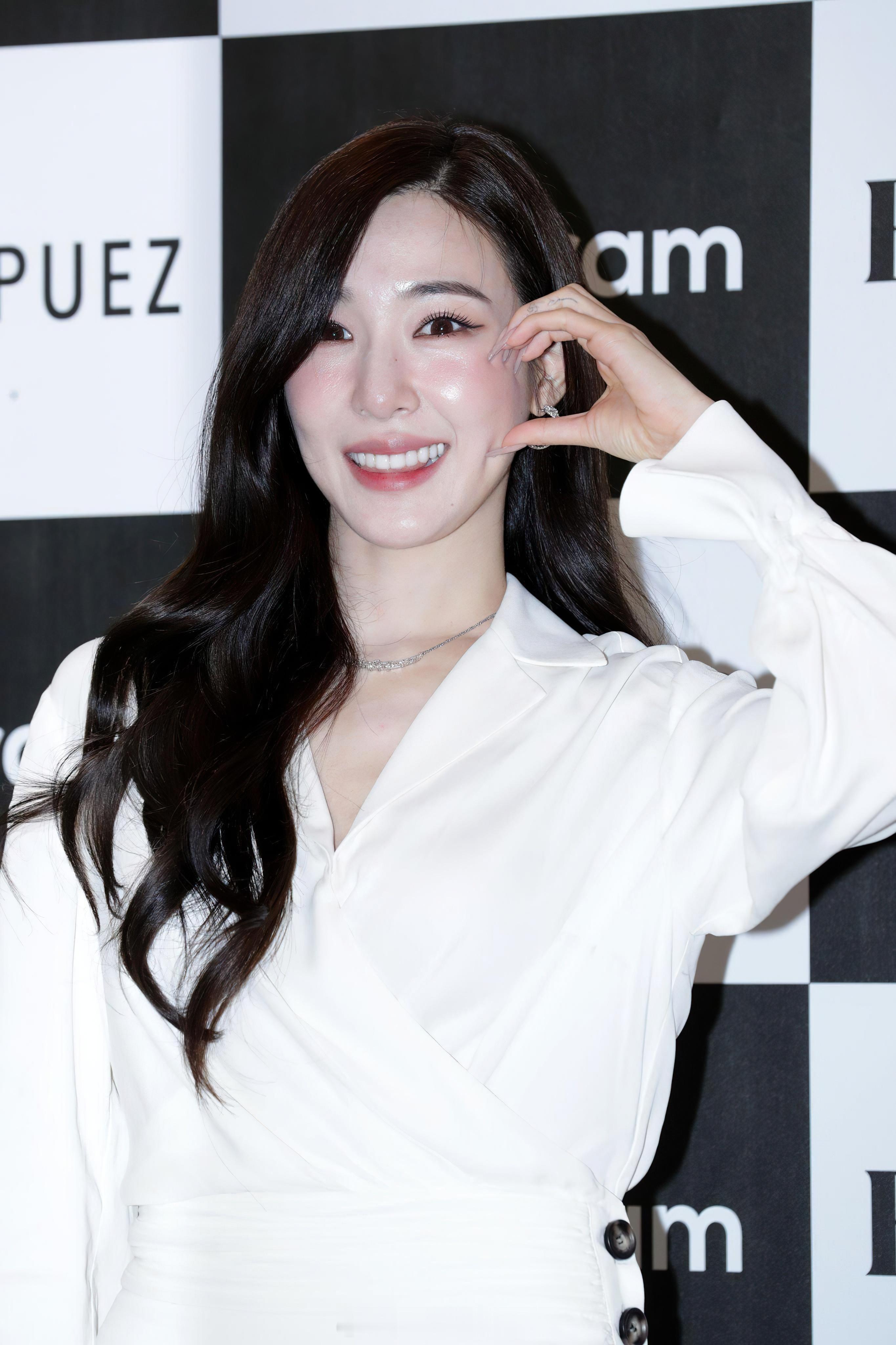 Tiffany小可爱[馋嘴][馋嘴][馋嘴] ​​​