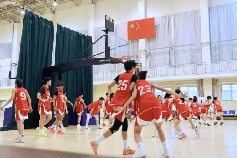 U17女篮世界杯后天凌晨开战，U17女篮18小时连战两场