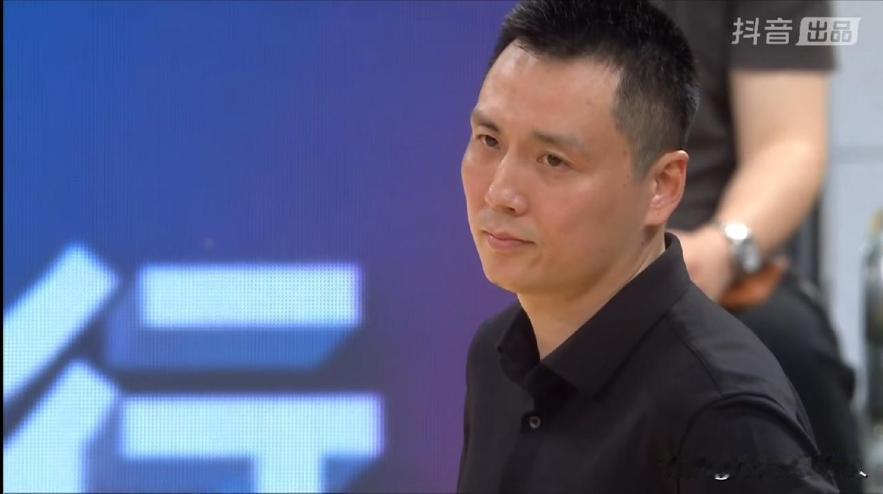感谢王博，感谢孙铭徽，成就了卢伟，成就了上海久事3-0领先浙江广厦。一场大比分失