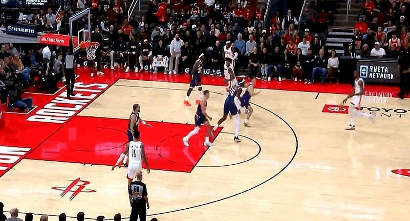 太炸了！火箭这波第二节的一波流直接把我看懵圈！

现在网上吵翻了——有人说杜兰特