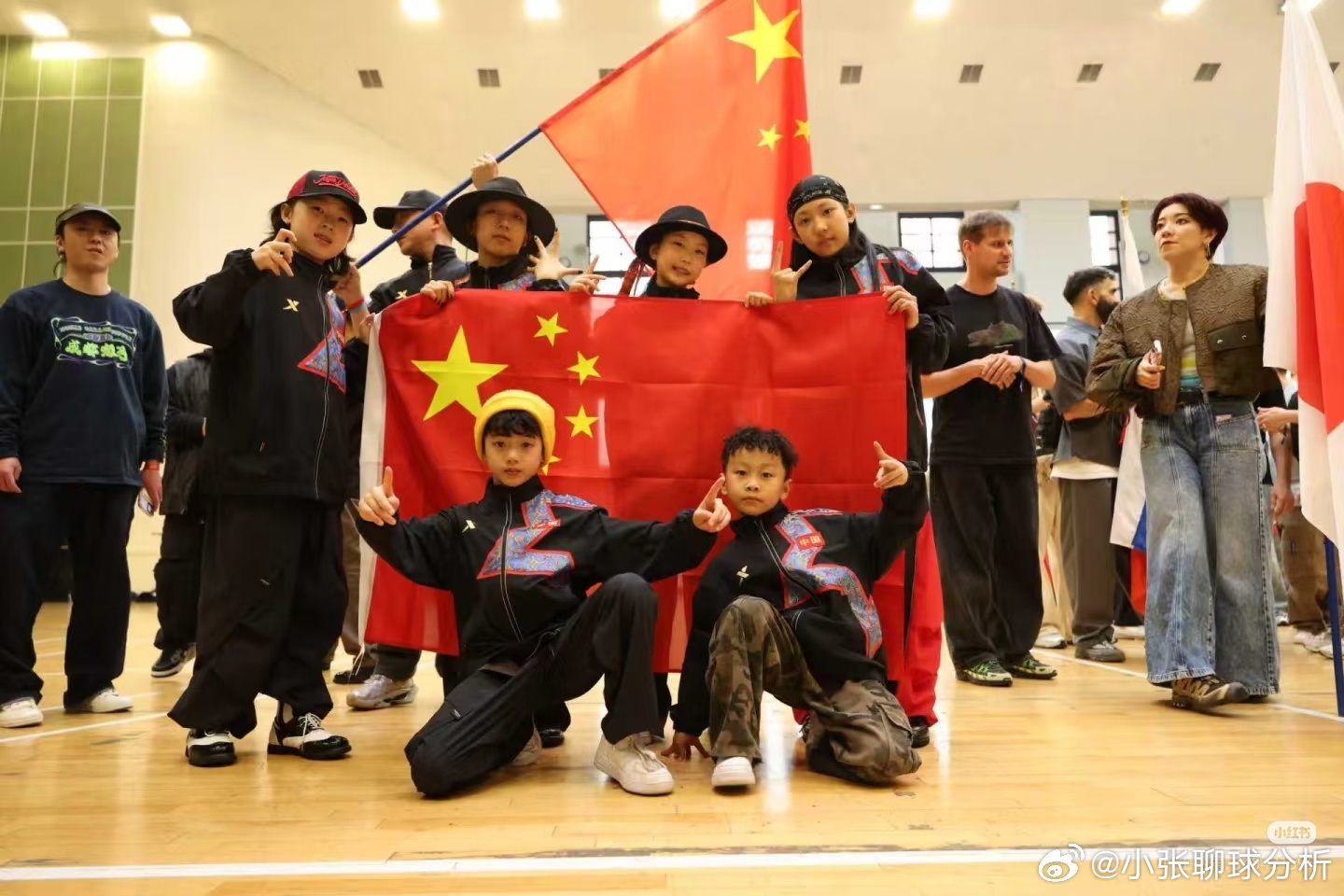 13岁中国少年拿下世界街舞冠军又一位中国少年，在世界舞台上惊艳全场！当地时间3月