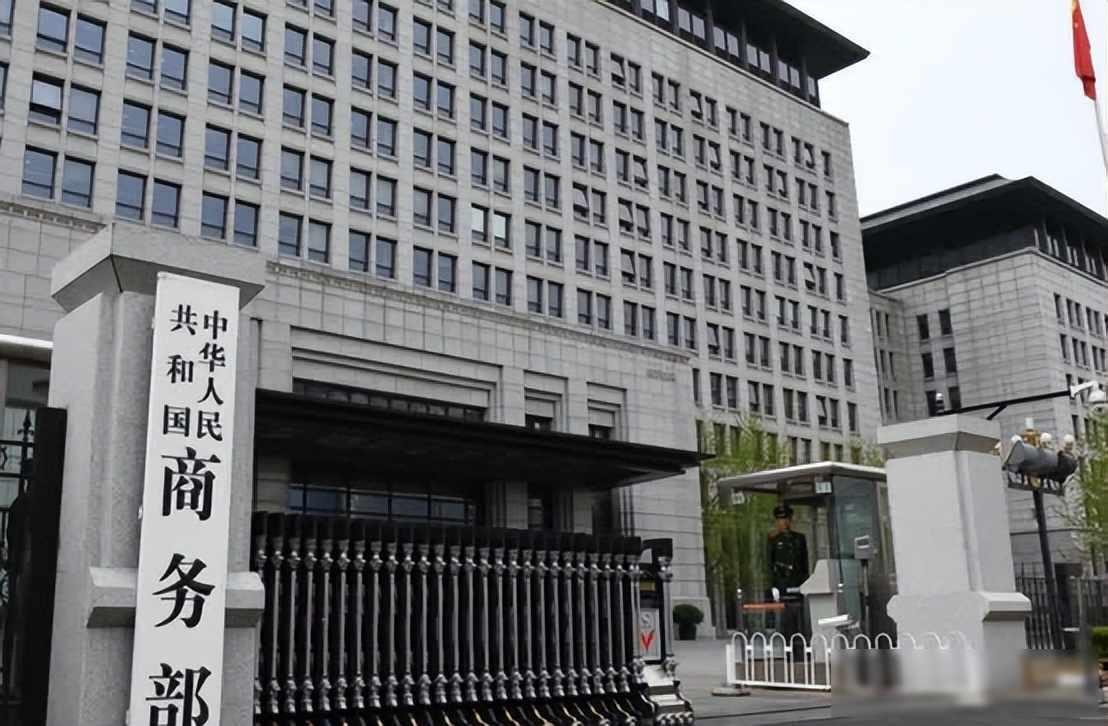 荷兰宣布中止干预安世半导体，中方还有两个要求，做不到还是免谈
昨天荷兰经济大臣卡