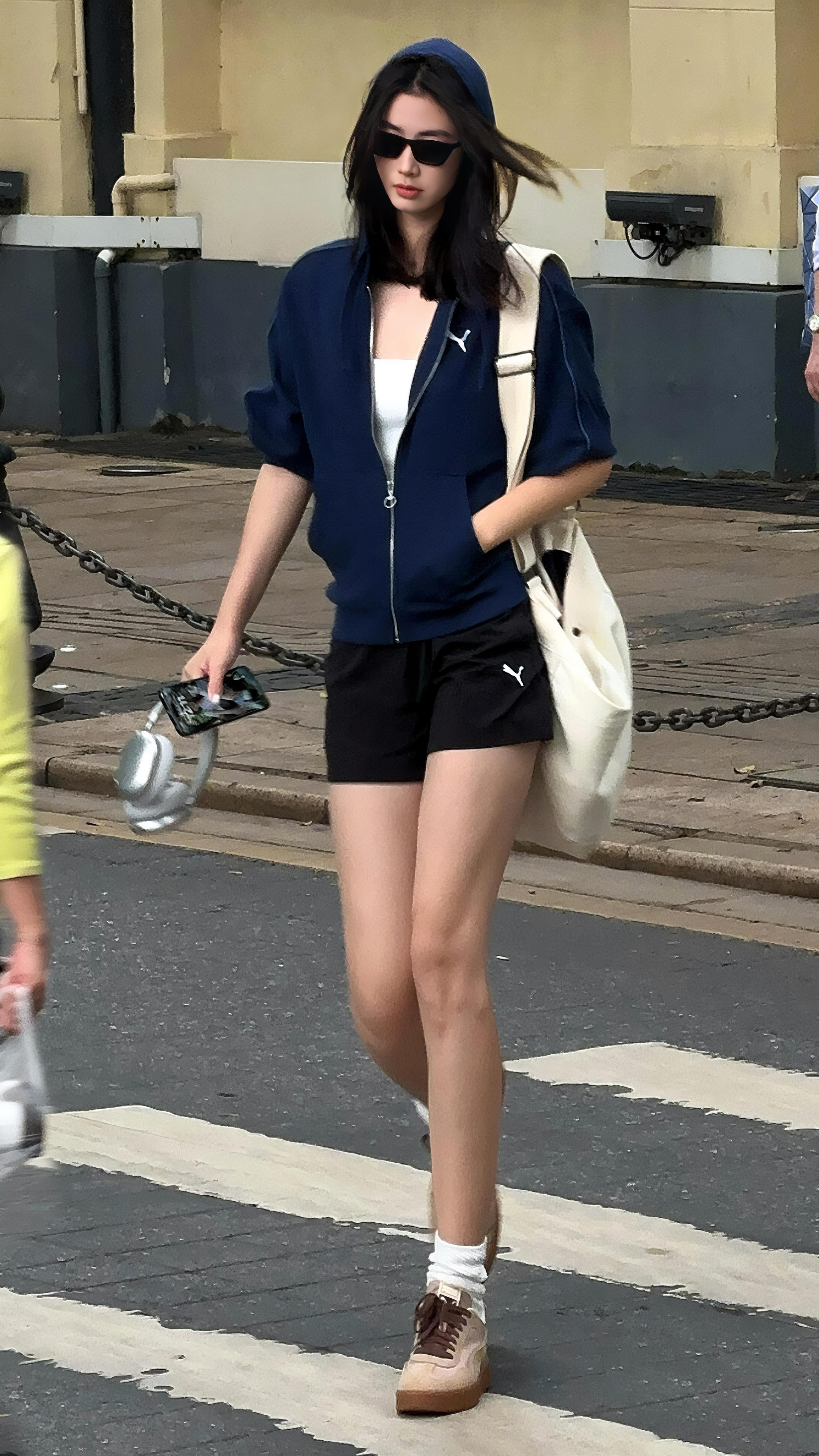 回头率爆表的夏日松弛感穿搭。