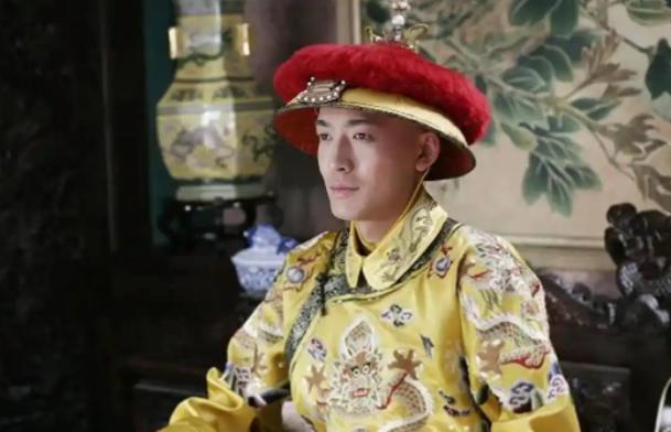 为何康熙和乾隆子孙成群到清末三位皇帝时却绝嗣？是何原因所致？

清朝前期的康熙、