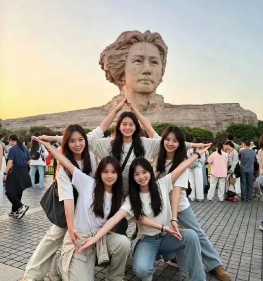 这个造型，太有创意，牛！ 