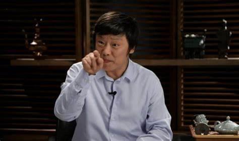 中国扯淡第一人，老胡又出来贩卖人口焦虑了，说的有多严重，过几十年甚至几百年后国内