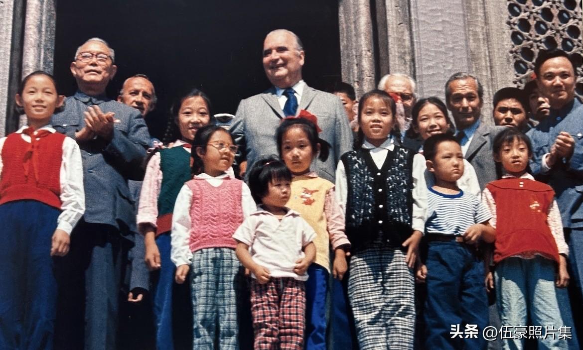 1973年9月11日至17日，法国总统蓬皮杜应邀对中国进行正式访问。这是西方国家