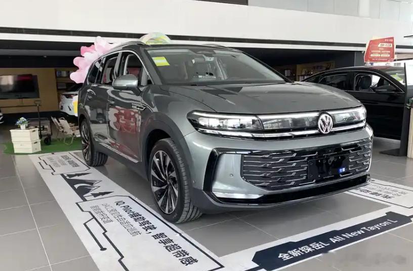 2025年，国内SUV市场已经陆陆续续迎来众多大尺寸SUV新车型，除了腾势N9、