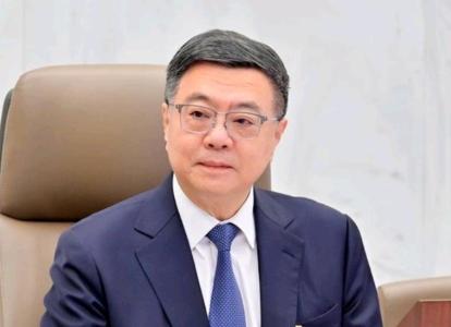 卓荣泰出来放话了，态度非常的嚣张！5月19日，岛内行政部门负责人卓荣泰表示，“中