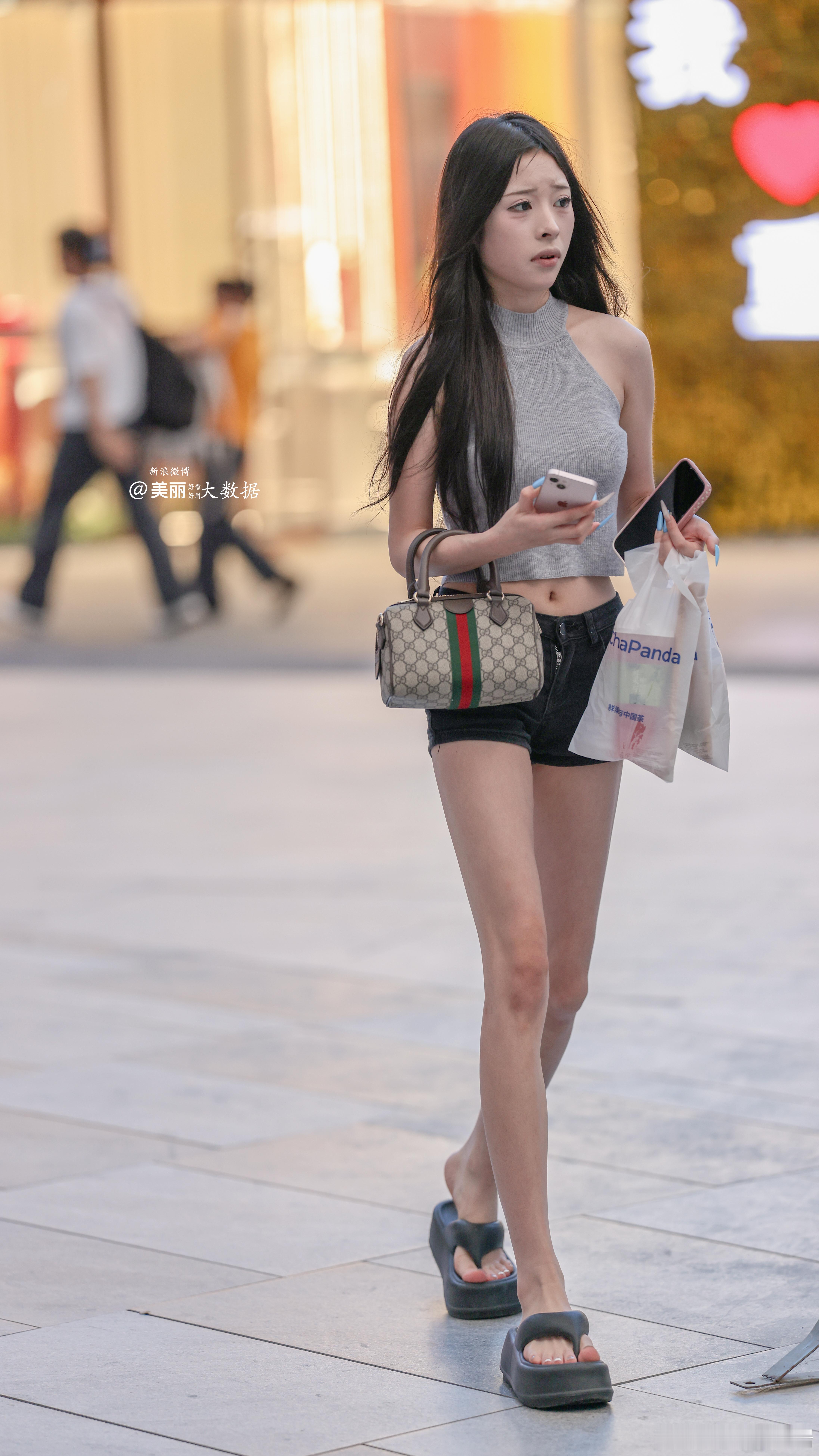 早，宝贝们！🍀 ​​​