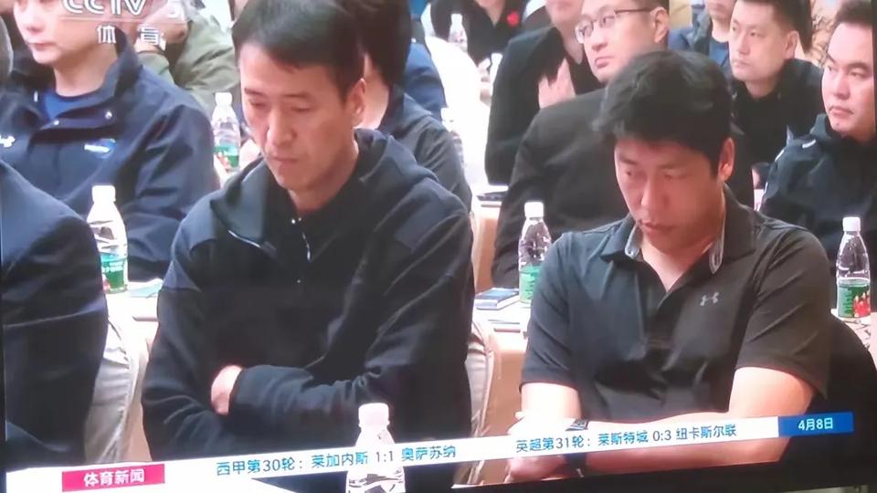 女排选帅临近揭开盖头了！

昨天开了联赛总结会，有人说候选人就坐在会场上，还说最