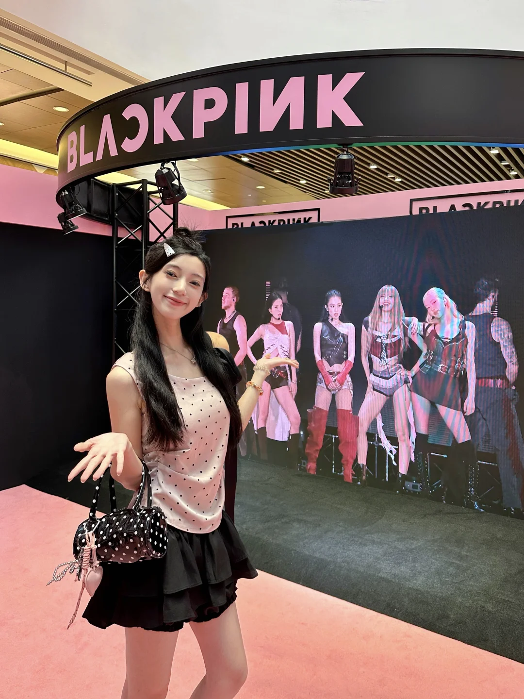 🎀BLACKPINK杭州痛城！！这四张脸拿什么输！！