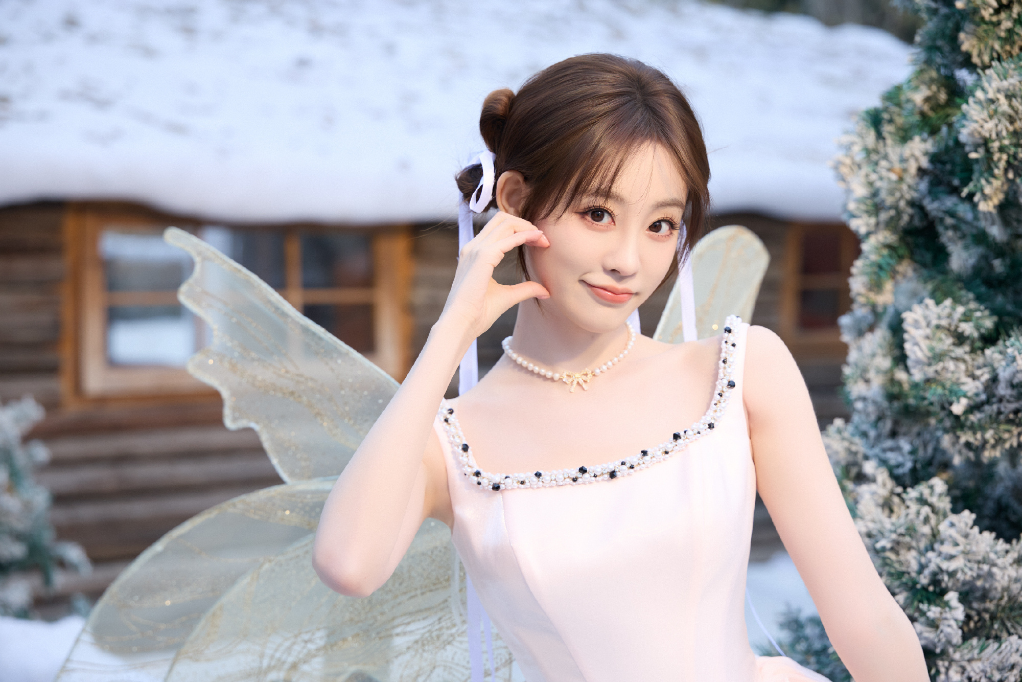 祝绪丹zxd祝绪丹玉香 💕祝绪丹凤舞九天 我眷恋乌托邦里的灵魂，爱深处淤泥深处