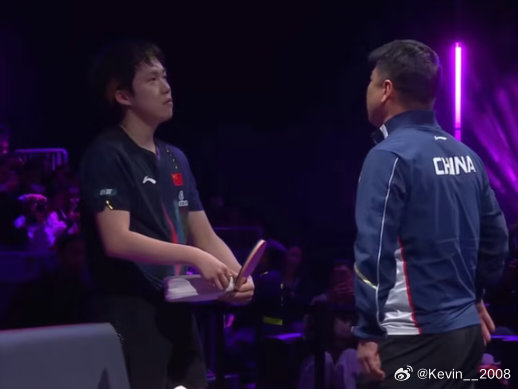 看了今天王楚钦的比赛，觉得输得也不冤。这次完全没有优势，独特的击球技巧被对方掌握