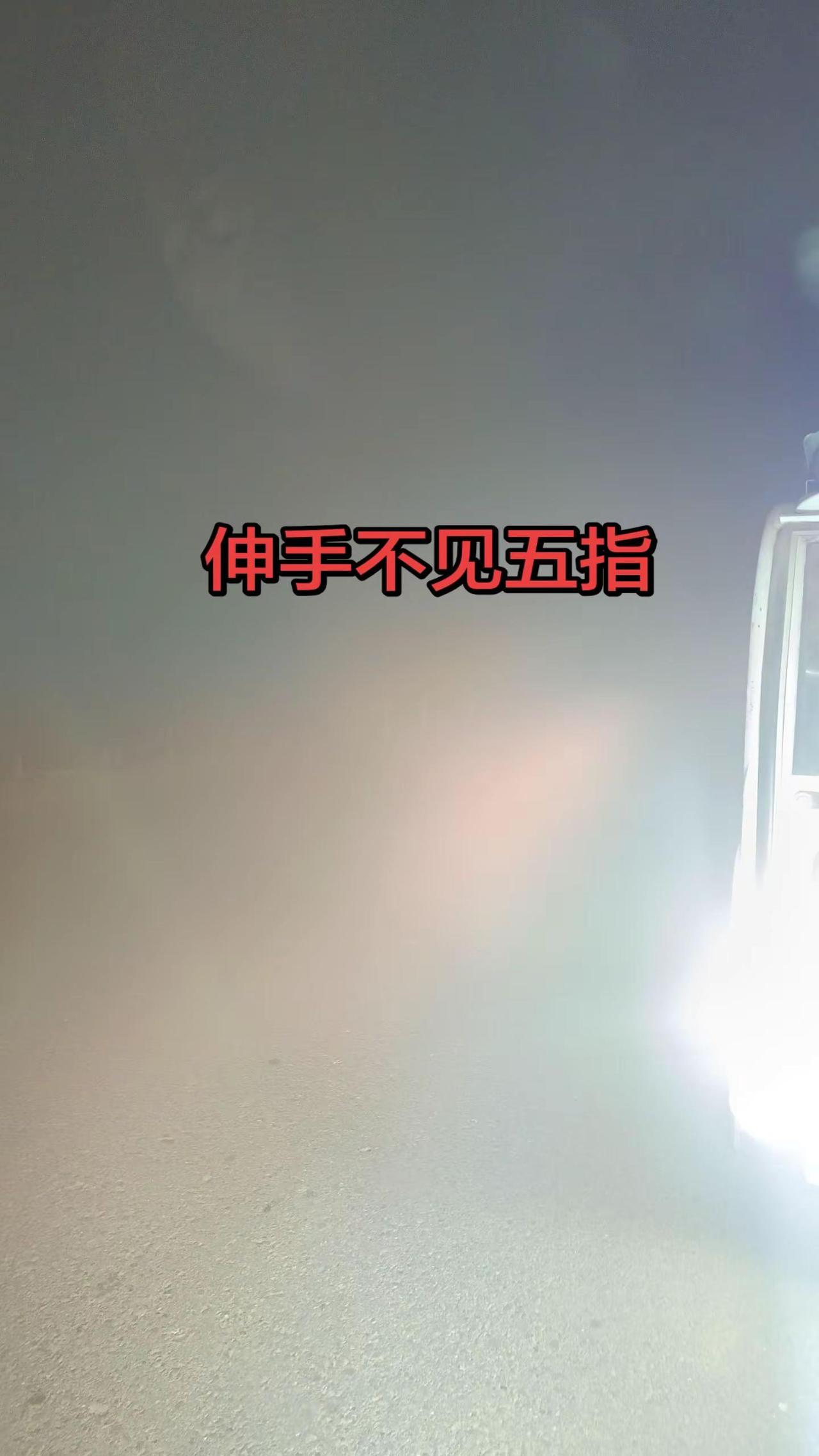 为了生活都不容易