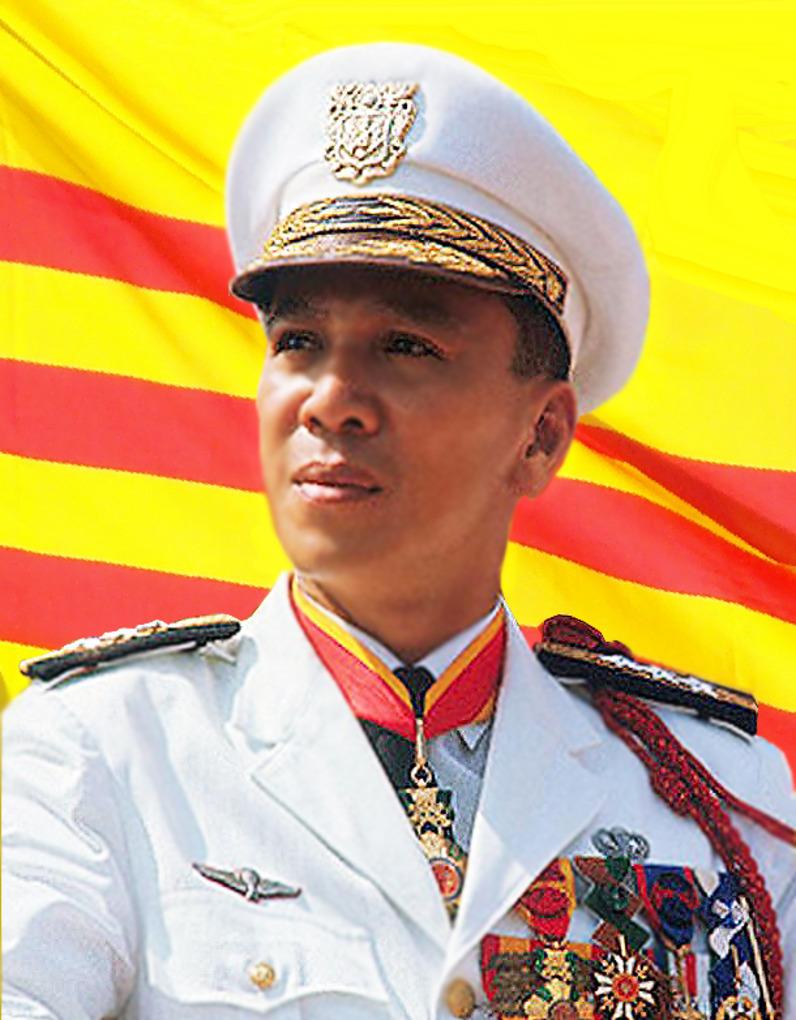 阮文绍，(1923年4月5日–2001年9月29日），是南越政权前将军和前总统。