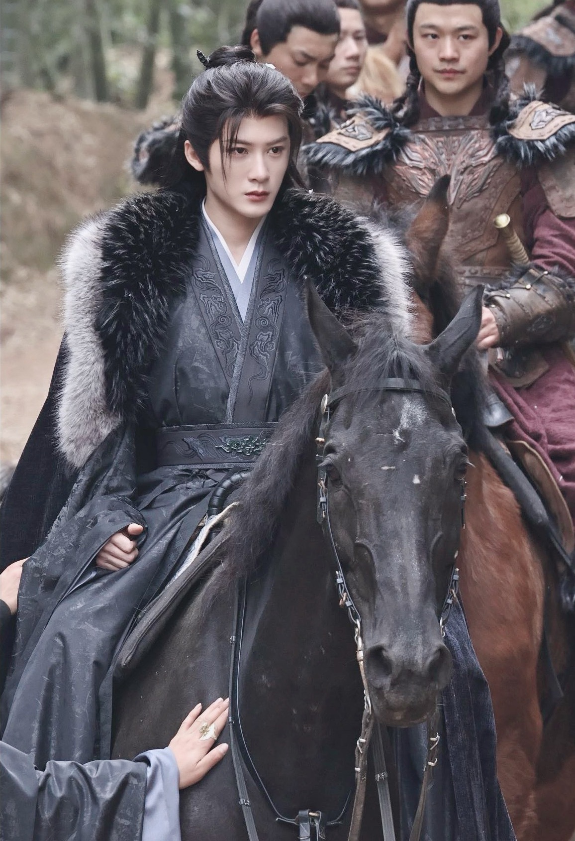 家主大人上班喽！檀健次谢却山/ 檀健次何不同舟渡