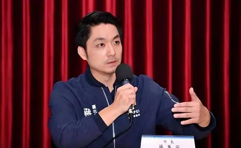 台北市长蒋万安 10 月 21 日终于承诺，如果顺利连任，接下来四年任期他会踏踏