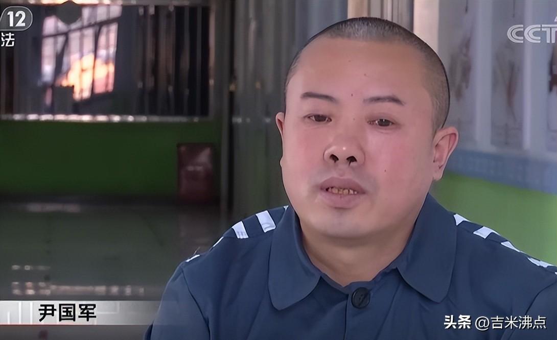 排水口堵了，家里粮仓泡了水，人就没了。
2001年夏天，河北一个村子热得喘不上气