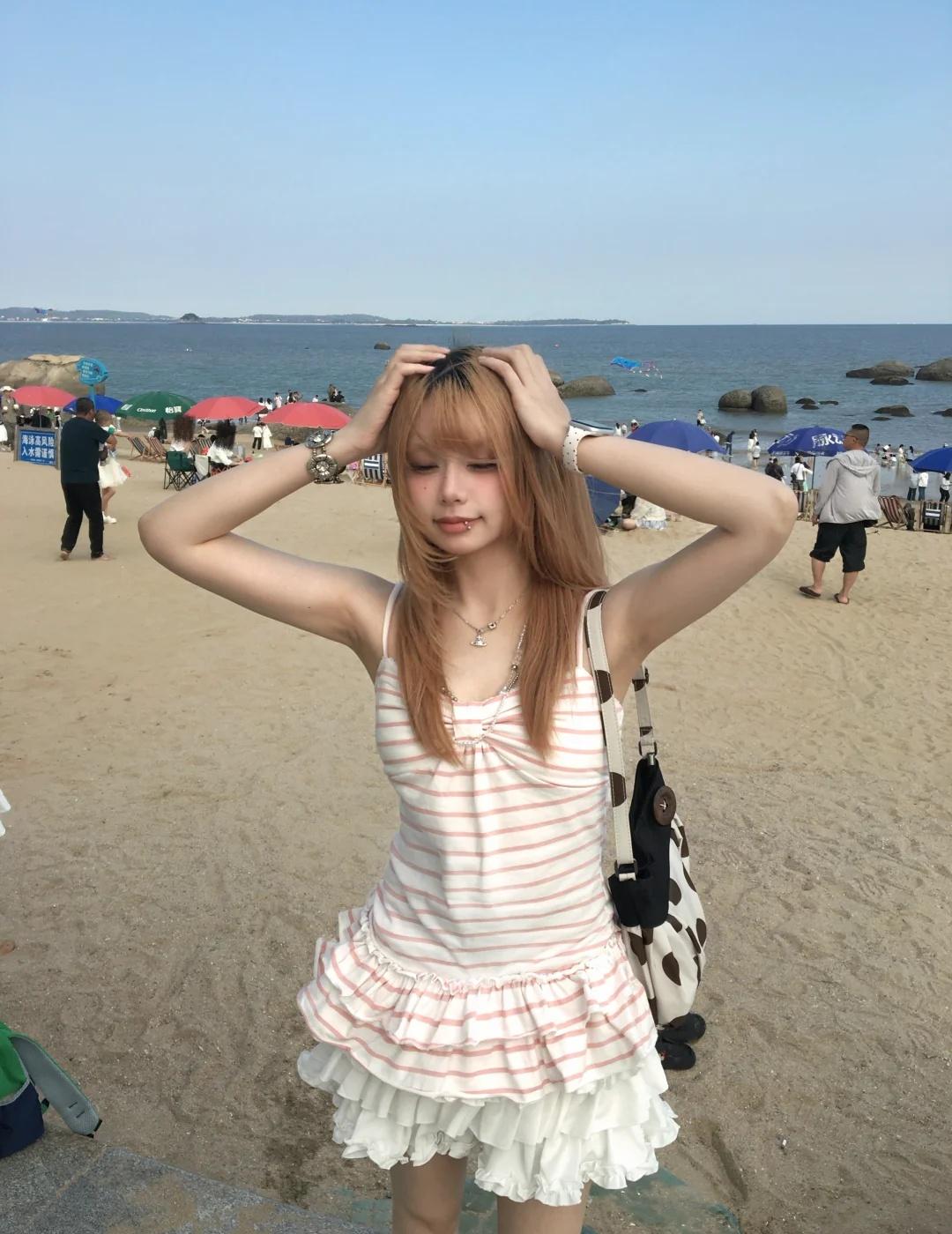 🫧
穿着美萌的波点凉鞋来海边玩啦…>_<…
大满足的一天
海边 肆意地感受夏天