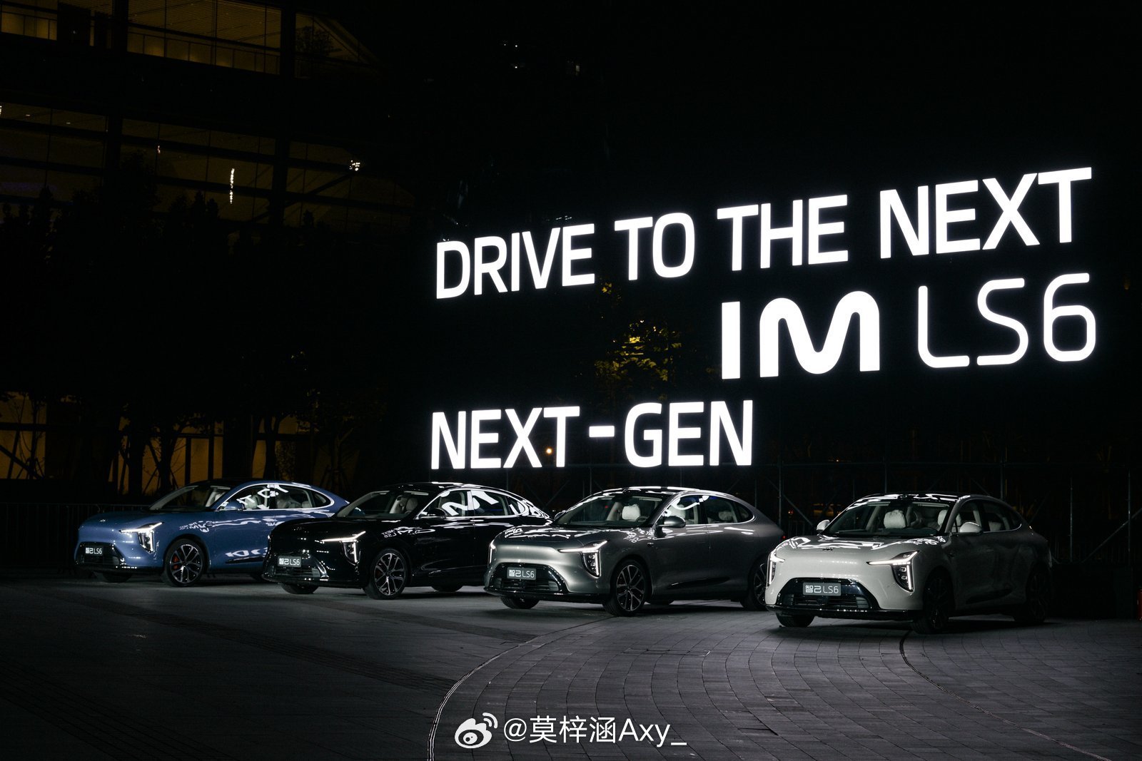 智己底盘再破世界纪录智己新一代LS6车型，凭借其灵蜥数字底盘2.0技术，以 19