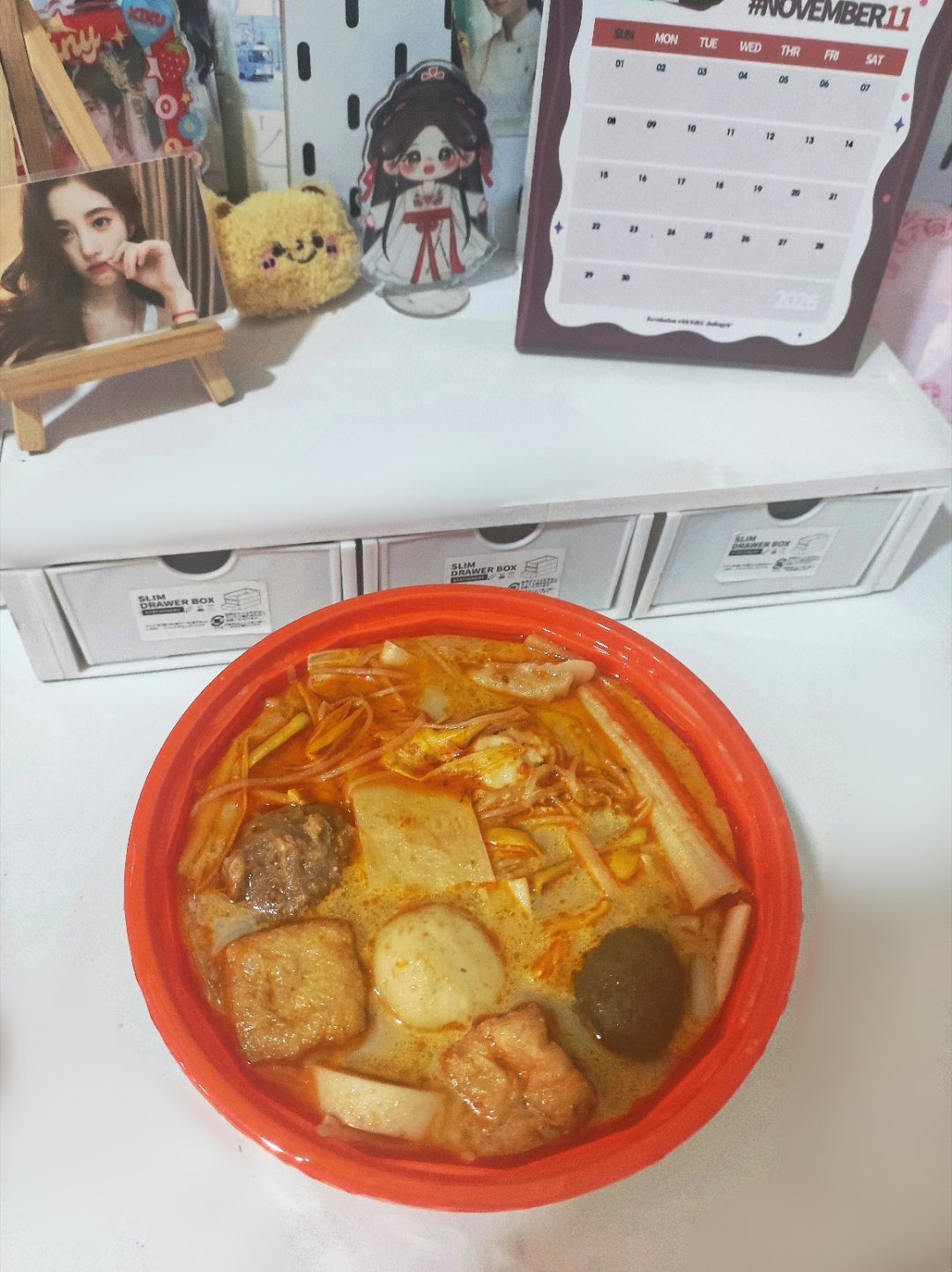 鞠婧祎周边市场 哦哦哦 