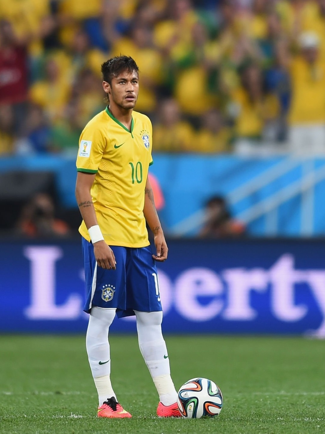 内马尔回应落选自己什么态度  谁敢信任你 