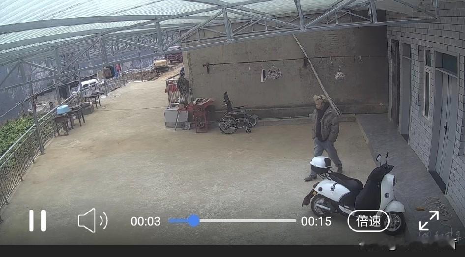 年关将近，在外务工弟兄姐妹们你们何时踏上返乡的路程。

每年这个时候感觉时间都过