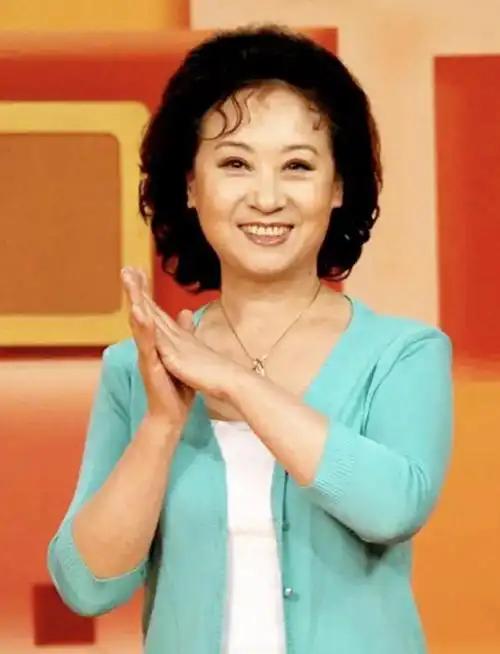 姐到底有多能吹？
 
不管这首歌有多少人唱过都没用。
 
因为首唱是她，有些霸气