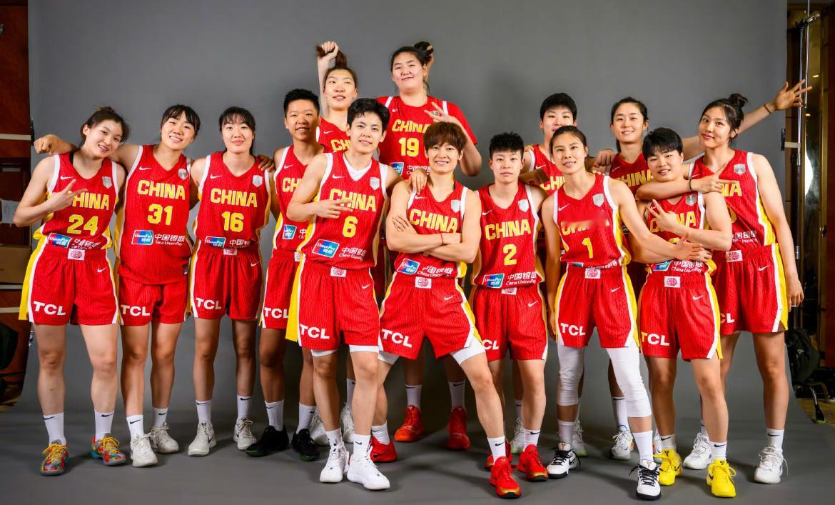 今晚19点30对阵新西兰女篮是中国女篮在本届亚洲杯的小组赛收官战，一人一句，为女