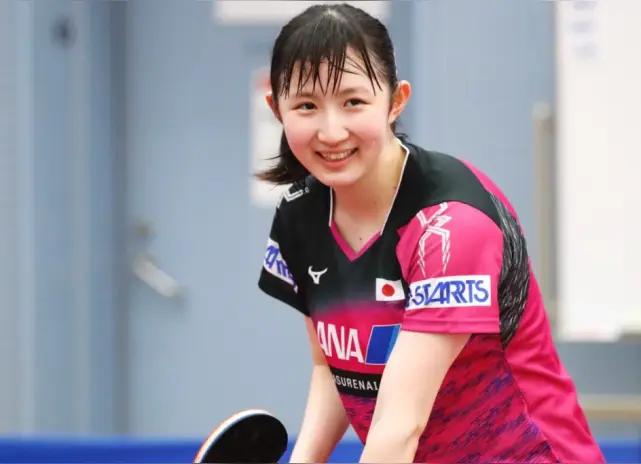 警惕早田希娜！自巴黎奥运会受伤后，早田希娜元气大伤，参赛时常是一轮游、二轮游。有