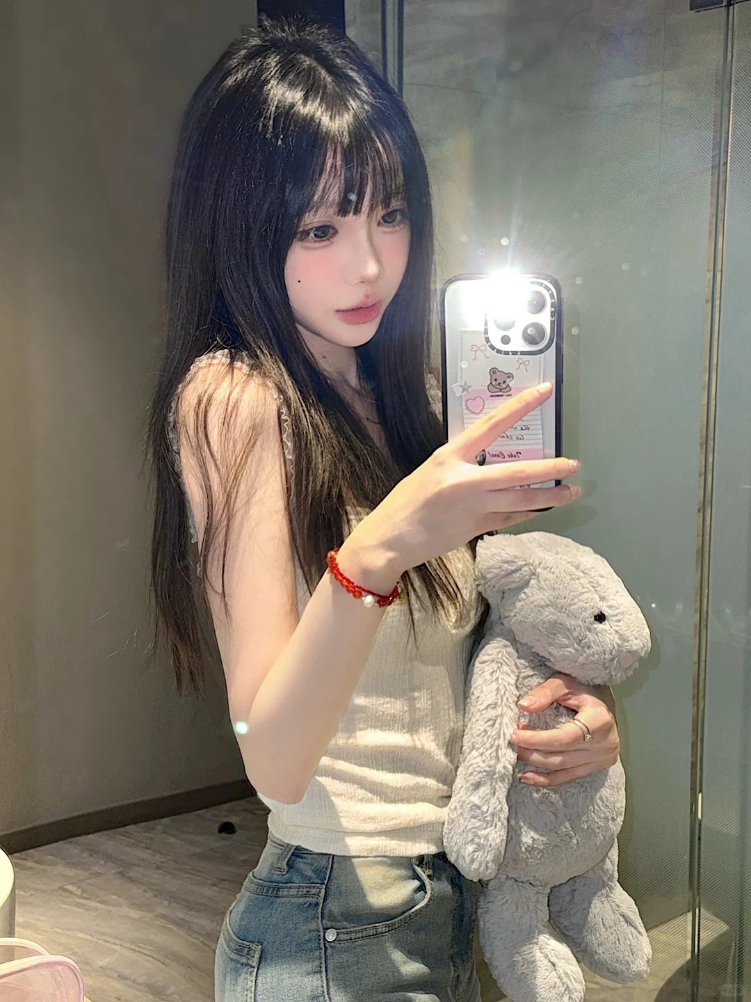 黑长直真的很漂亮˶՞>  ̫ <՞˶