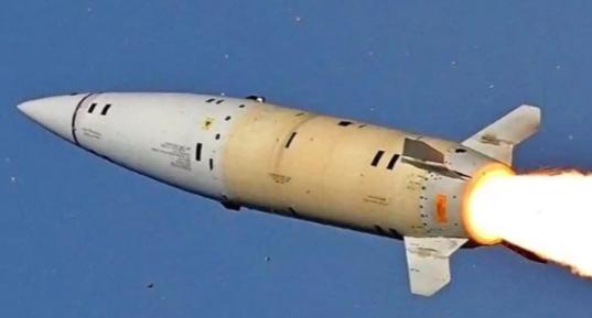 既然美国敢做初一，那中国必然会做十五，你卖武器给台湾，那我们就卖武器给那些反对美