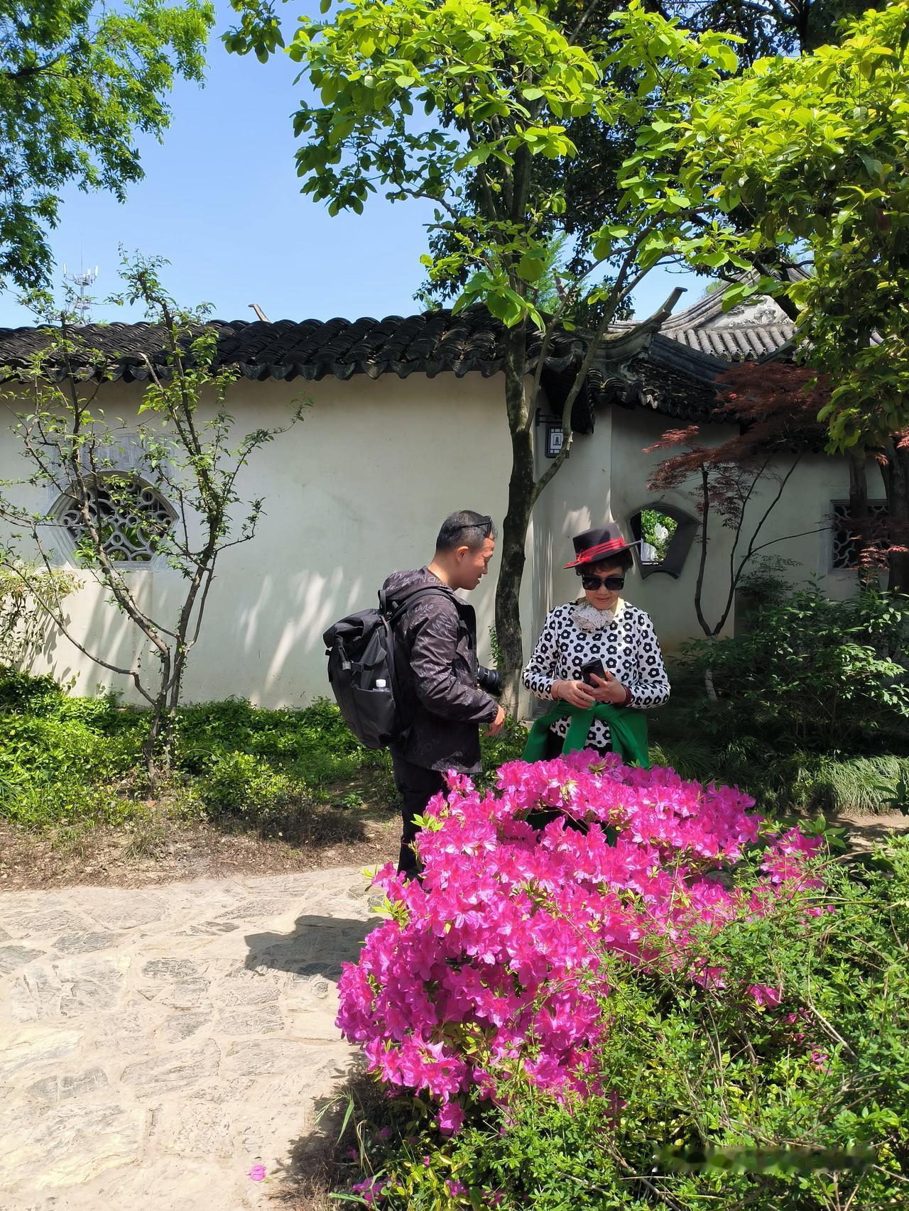 人生最重要的事是什么❓作为普通群众，男人最重要的是赚钱，不论美与丑，会赚钱的就是